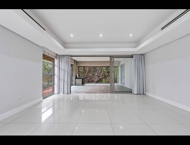 3 BEDROOM TOWNHOUSE FOR SALE IN ZIMBALI ESTATE